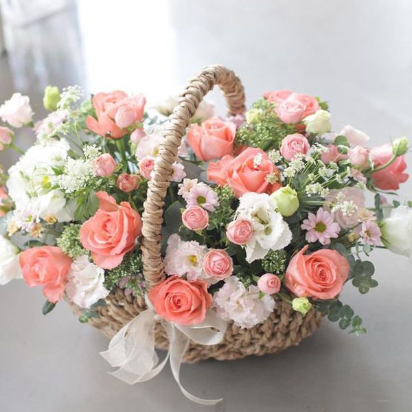 13 Making Memories | Online Flower Basket Delivery in India | JuneFlowers.com