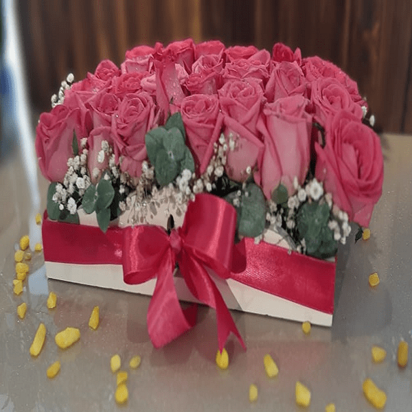 ad4fe499-5de5-4e2d-86c1-0d32c09b42d4 light pink roses | Online Flowers Delivery in Bangalore | JuneFlowers.com