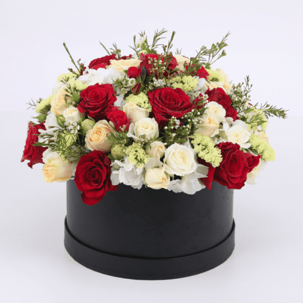 love-in-a-box Love in a Box | Online Flower Delivery in India | JuneFlowers.com