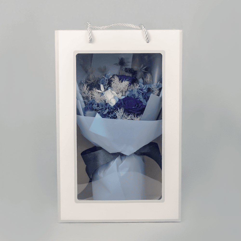 Endless Blue - Preserved Bouquet "Step into a realm of everlasting beauty with Forever Pink, the epitome of timeless grace in preserved bouquets by June Flowers. Our meticulously curated collection of preserved flowers transcends the fleeting nature of fresh blooms, offering a lasting symbol of love, admiration, and appreciation.
