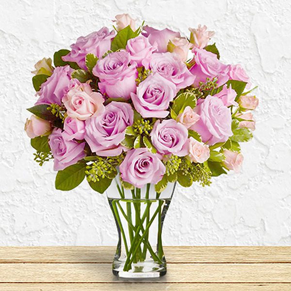 The Purple Roses with Vase The Purple Roses with Vase JuneFlowers.com