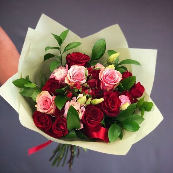 Surprise Surprise | rose in Bangalore | Juneflowers.com